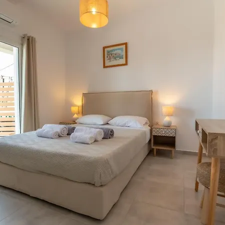 Daphne, Lourdas Bay View Вилла *